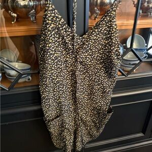 Cute shorts romper with lemon detailing - size S